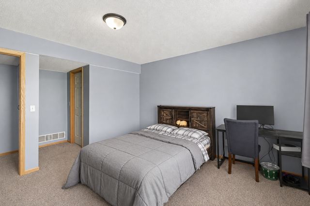 6341 Alwin Circle, Mound, MN 55364