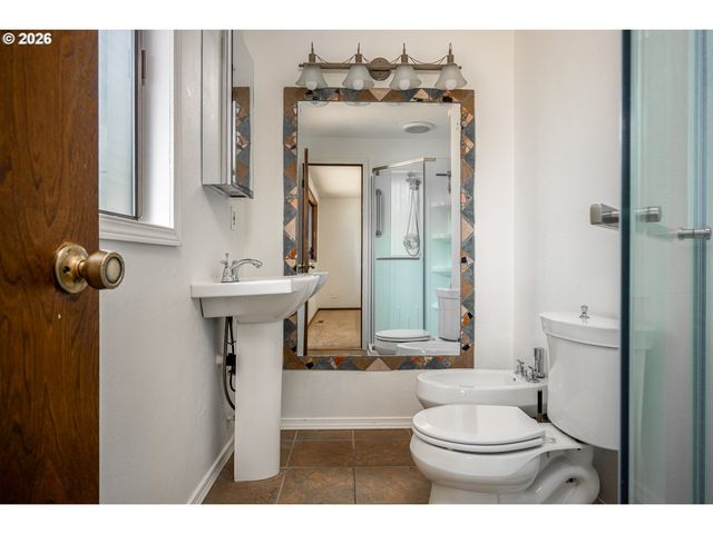 3118 Se WILLOW Dr, Hillsboro, OR 97123