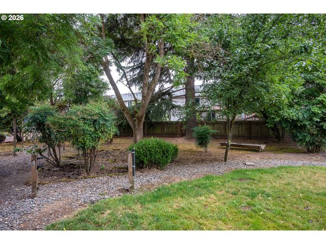 3118 Se WILLOW Dr, Hillsboro, OR 97123