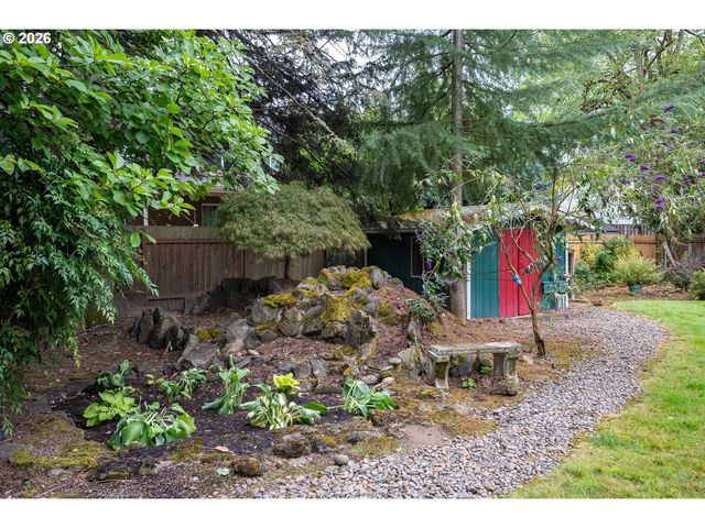 3118 Se WILLOW Dr, Hillsboro, OR 97123