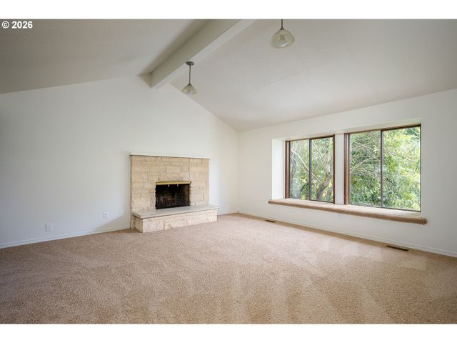 3118 Se WILLOW Dr, Hillsboro, OR 97123
