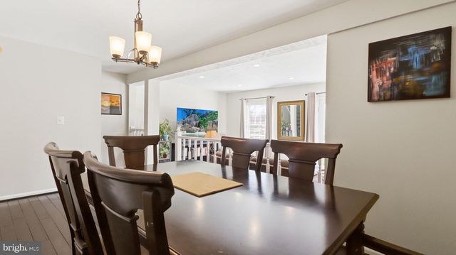 43926 BONLEE SQ, Ashburn, VA 20147