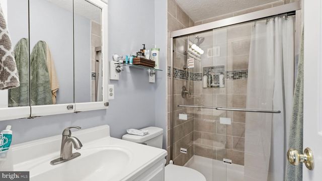 43926 BONLEE SQ, Ashburn, VA 20147