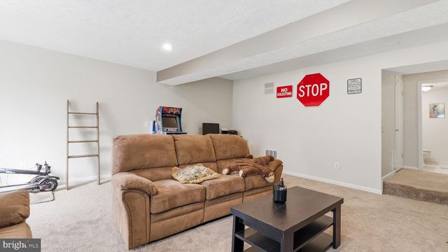 43926 BONLEE SQ, Ashburn, VA 20147