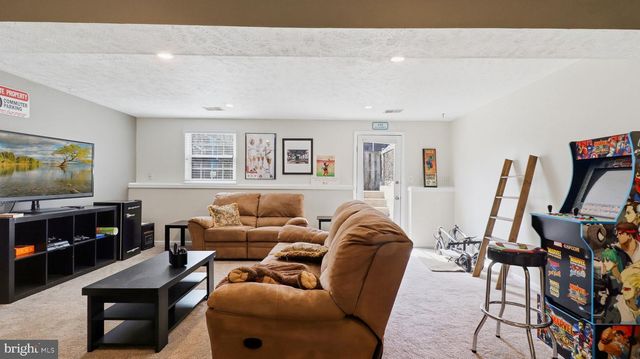 43926 BONLEE SQ, Ashburn, VA 20147