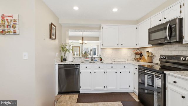 43926 BONLEE SQ, Ashburn, VA 20147