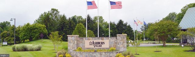 43926 BONLEE SQ, Ashburn, VA 20147