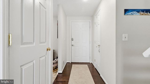 43926 BONLEE SQ, Ashburn, VA 20147