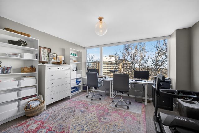 3660 Grand Avenue 810, Des Moines, IA 50312