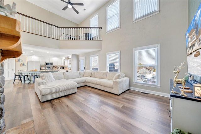 10 Wilkerson RD, Wirtz, VA 24184