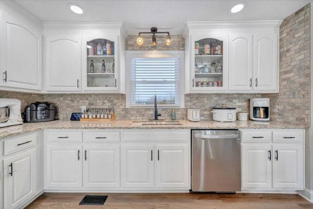 10 Wilkerson RD, Wirtz, VA 24184