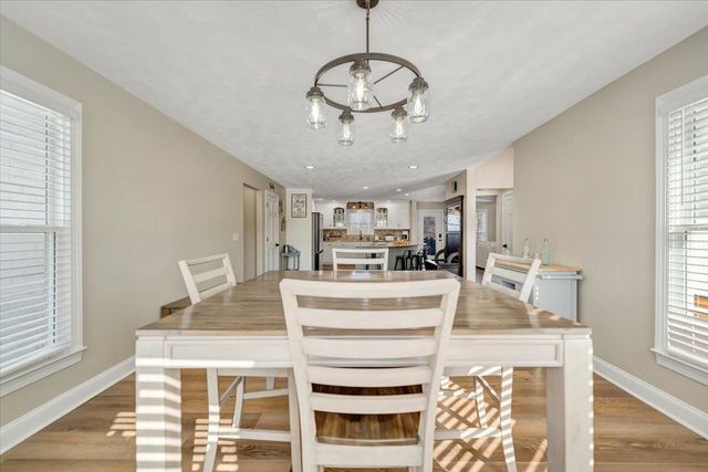 10 Wilkerson RD, Wirtz, VA 24184