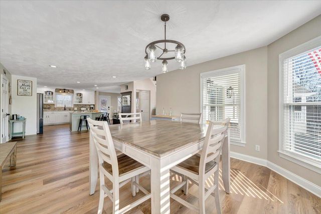 10 Wilkerson RD, Wirtz, VA 24184