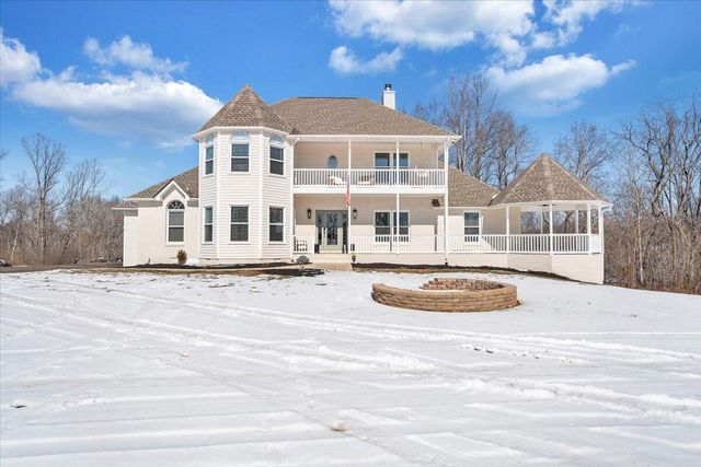 10 Wilkerson RD, Wirtz, VA 24184