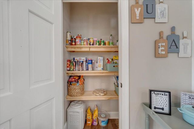 10 Wilkerson RD, Wirtz, VA 24184