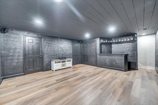 10 Wilkerson RD, Wirtz, VA 24184