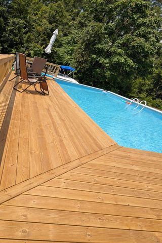 10 Wilkerson RD, Wirtz, VA 24184