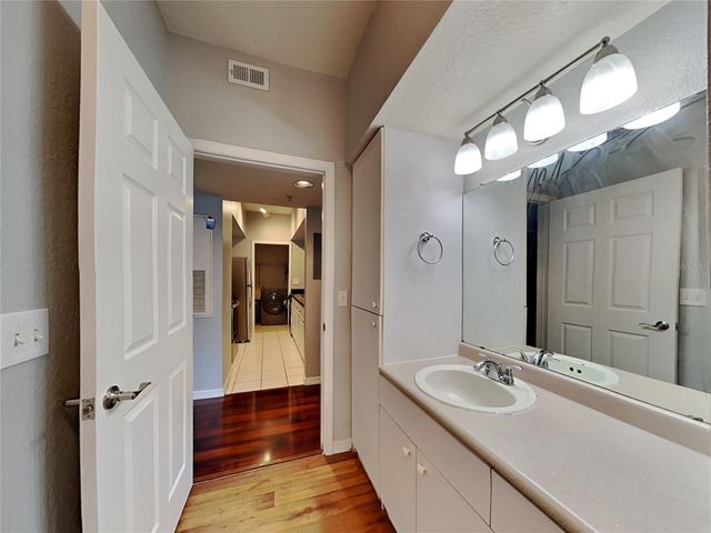 2328 MIDTOWN TERRACE 1024, Orlando, FL 32839