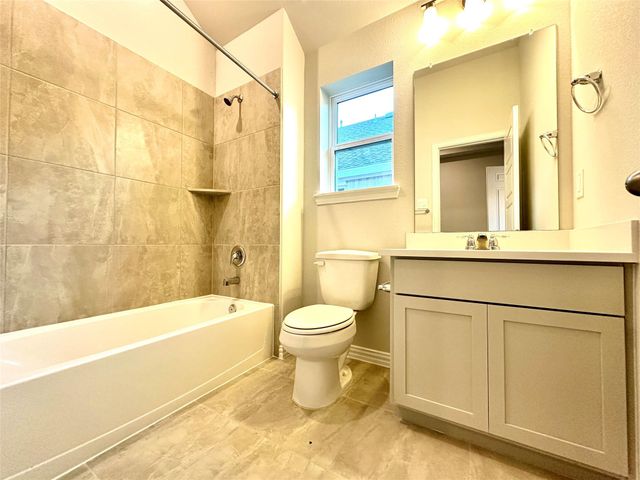 16602 Villa Del Mar Lane, Friendswood, TX 77546