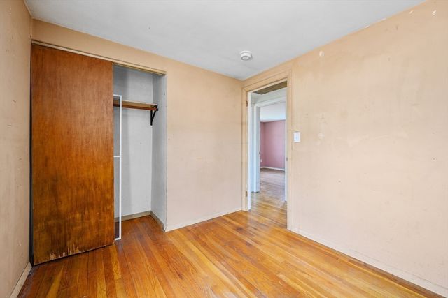 22 Longfellow Dr, Barnstable, MA 02632