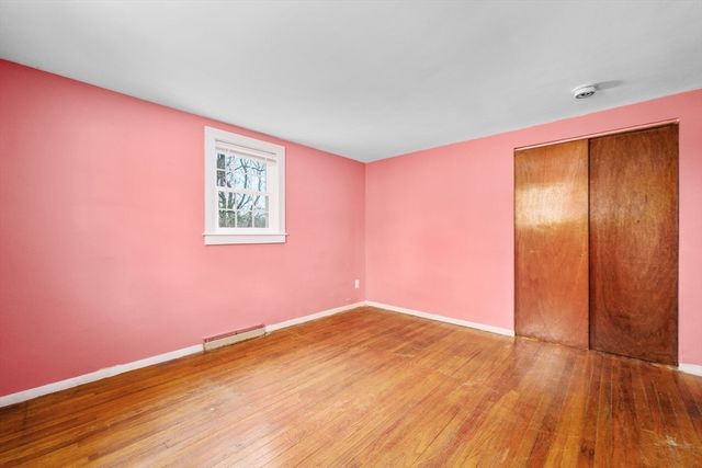 22 Longfellow Dr, Barnstable, MA 02632