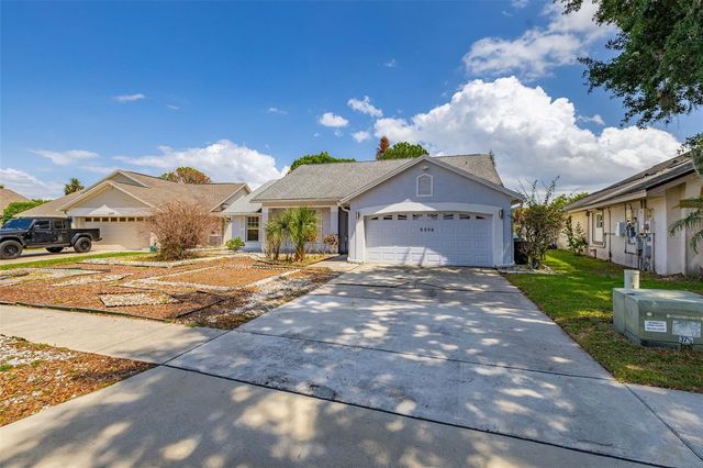 5208 DEER CREEK DRIVE, Orlando, FL 32821