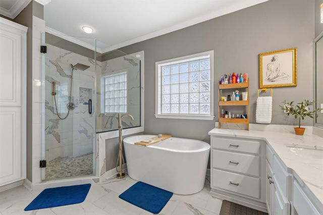 9109 Wooded Acres, Sherwood, AR 72120