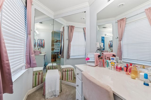 9109 Wooded Acres, Sherwood, AR 72120