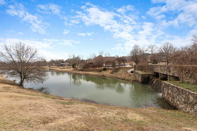 9109 Wooded Acres, Sherwood, AR 72120