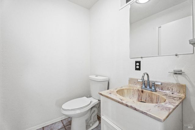 3850 Road B, Redwood Valley, CA 95470