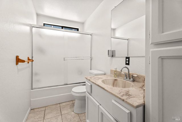 3850 Road B, Redwood Valley, CA 95470