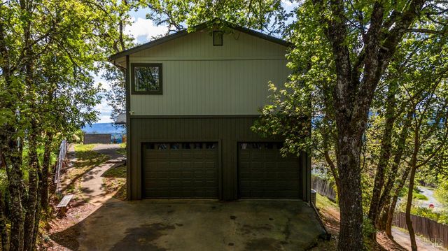 3850 Road B, Redwood Valley, CA 95470