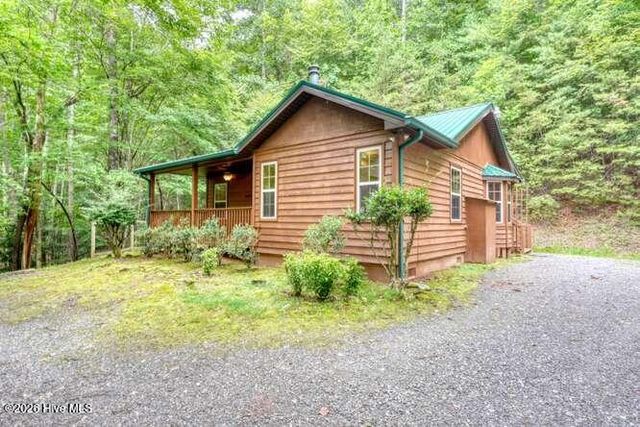 73 Sargent Drive, Murphy, NC 28906