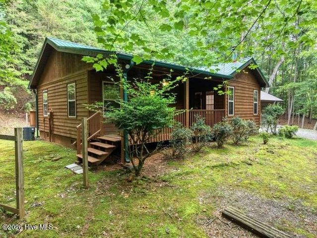 73 Sargent Drive, Murphy, NC 28906