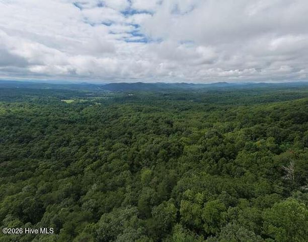 73 Sargent Drive, Murphy, NC 28906
