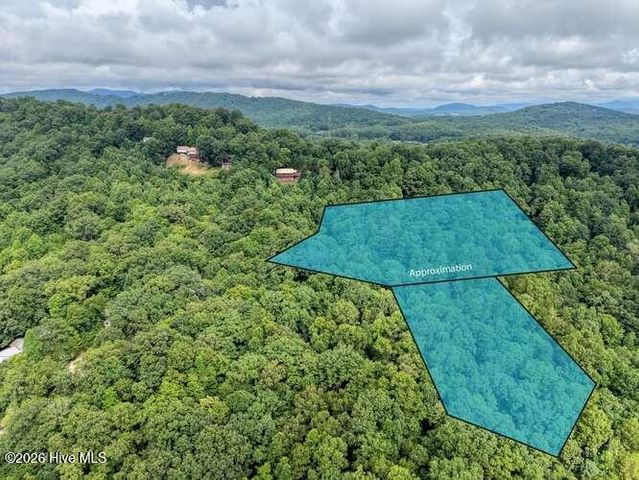 73 Sargent Drive, Murphy, NC 28906