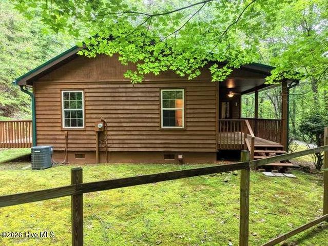 73 Sargent Drive, Murphy, NC 28906