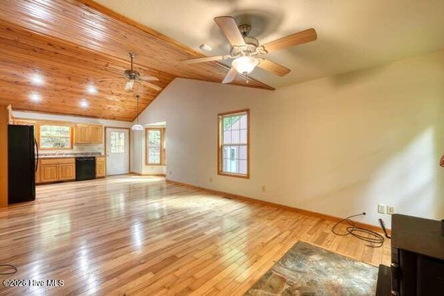 73 Sargent Drive, Murphy, NC 28906