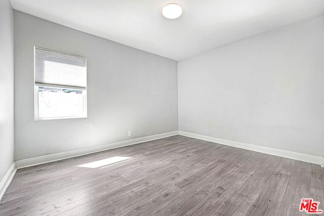 6659 Zelzah Avenue, Reseda, CA 91335