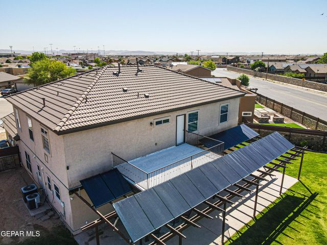 2605 SNOWY ROCK Place, El Paso, TX 79938