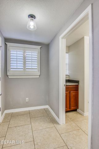 2605 SNOWY ROCK Place, El Paso, TX 79938