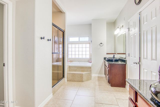 2605 SNOWY ROCK Place, El Paso, TX 79938