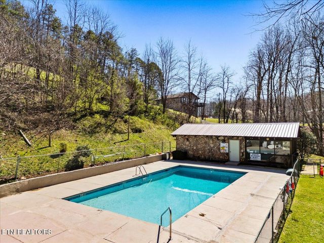 1081 Cove Rd 914, Sevierville, TN 37876