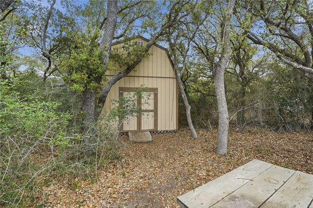 803 Buena Vista Dr, Rockport, TX 78382