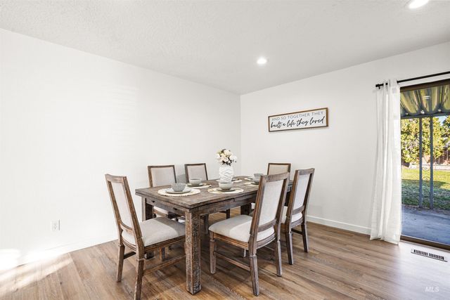 2405 Roosevelt Street, Caldwell, ID 83605