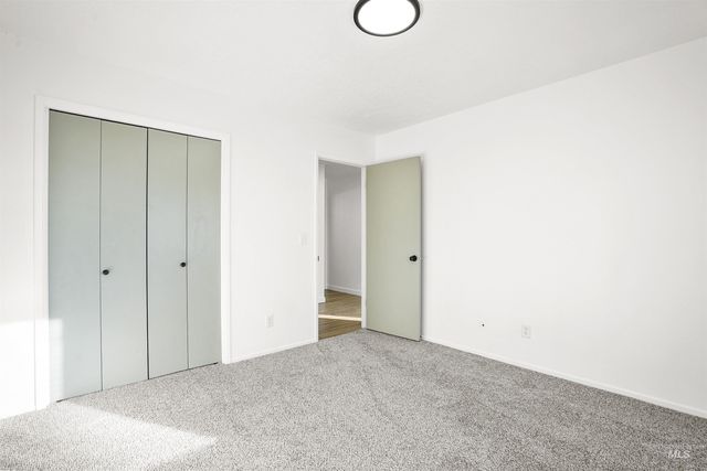 2405 Roosevelt Street, Caldwell, ID 83605