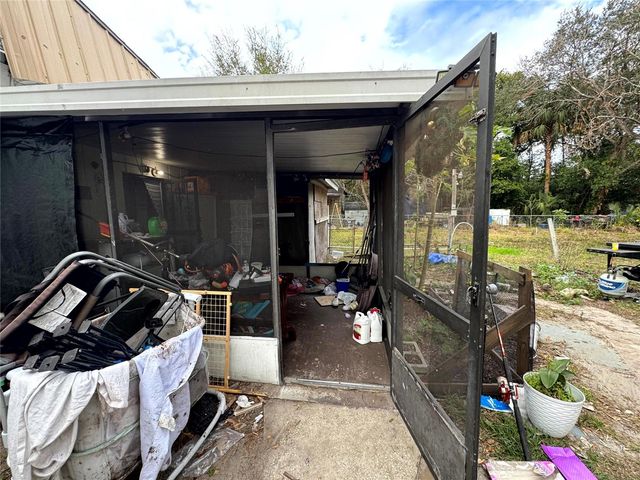 31526 VINE STREET, Sorrento, FL 32776