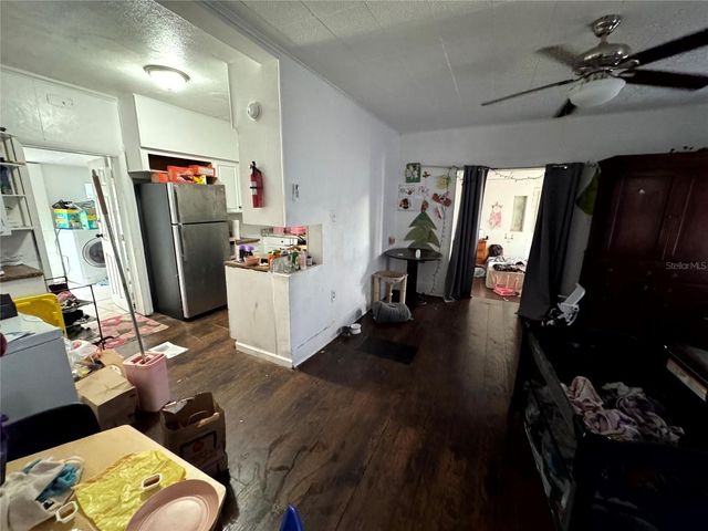 31526 VINE STREET, Sorrento, FL 32776