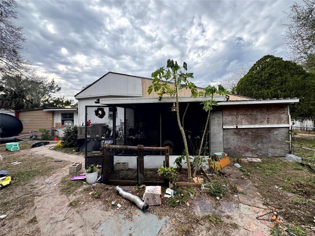 31526 VINE STREET, Sorrento, FL 32776