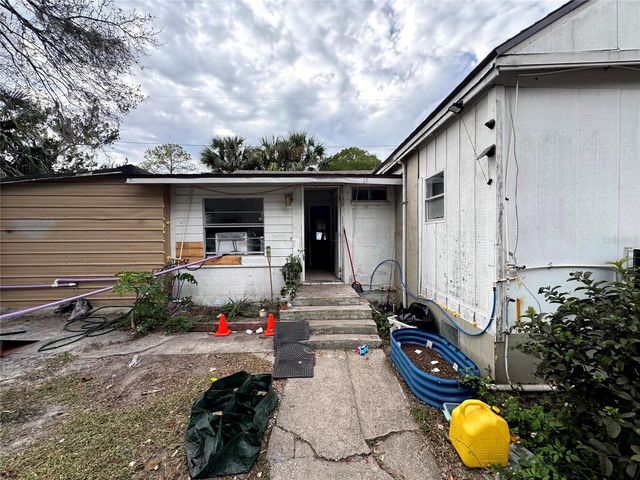 31526 VINE STREET, Sorrento, FL 32776